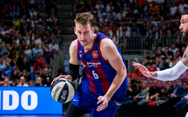 J. Vesely ir „Barcelona“ sudarė naują sutartį